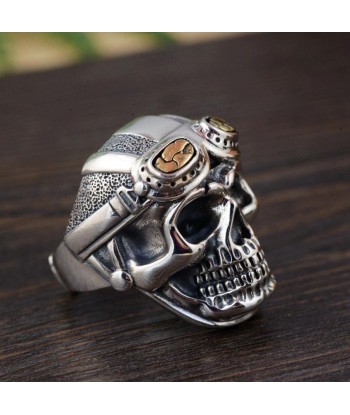 Bague Avec Tête de Mort et Casque Economisez 