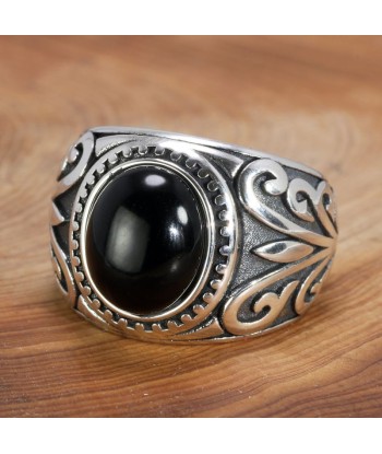 Bague Chevalière Homme avec Agate Noire Dans la société mordern