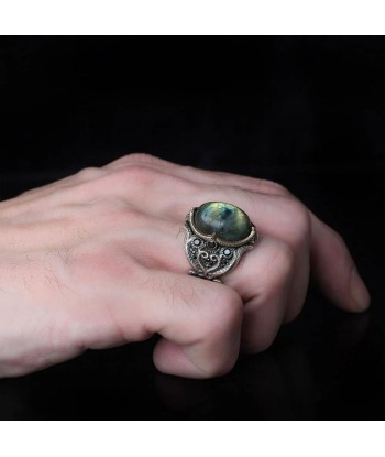 Bague Labradorite Verte est présent 