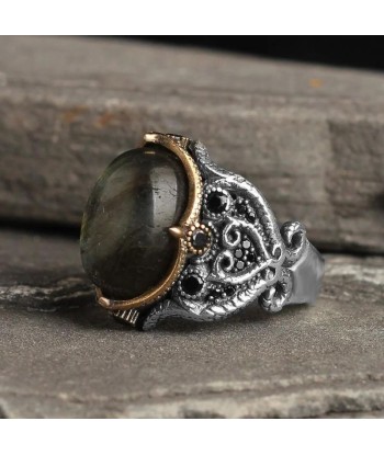 Bague Labradorite Verte est présent 