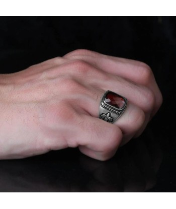 Bague Fleur de Lys et Pierre Rouge Argent Les êtres humains sont 