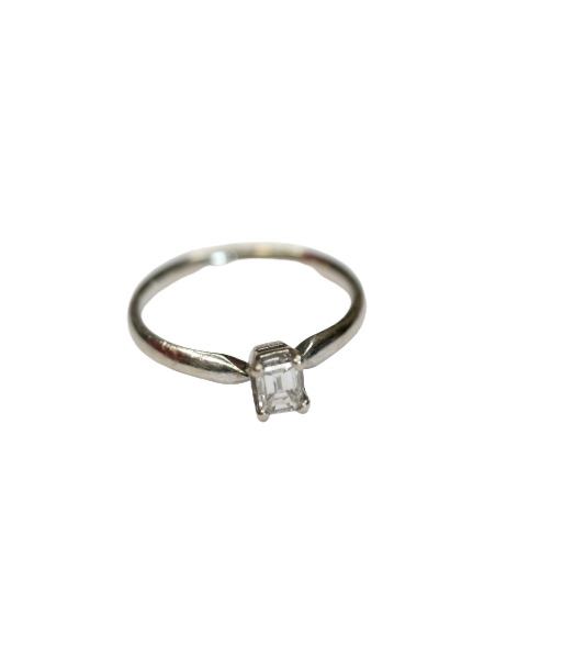 Bague de fiançailles en or gris acheter en ligne