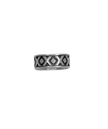 Bague en argent 925 motif tribal sur fond noir acheter en ligne