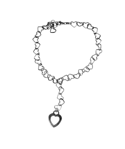 Collier en argent 925 avec des petits cœurs et un plus gros suggérées chez